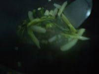 简易的腊肉炒芥兰