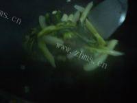 简易的腊肉炒芥兰