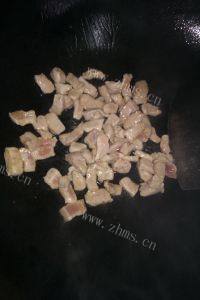 美味苹果炒肉做法图解4)