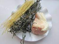 美味的干豇豆炒粉条做法图解1)