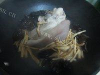 诱人的红烧蹄髈做法图解6)