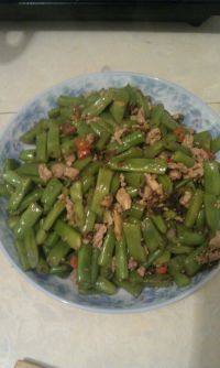 诱人的榄菜肉末四季豆