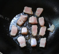 家常美食之白花菜烧鱼块的做法图解六