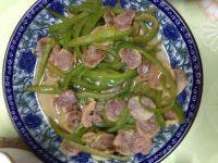 家常菜青椒炒香肠