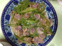 家常菜青椒炒香肠