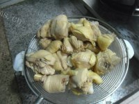 土豆烧鸡肉做法图解6)