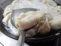 自制豆角猪肉饺子做法图解15)