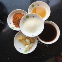 喷香的凉拌海带丝做法图解2)