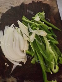 自制家常烧茄子做法图解2)