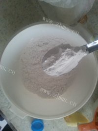 自制东北锅包肉做法图解3)
