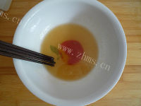 美味的广式金丝肉松月饼做法图解2)
