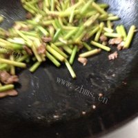 色香味浓的肉丝炒蒜苔的做法图解九