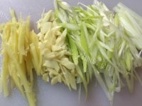 家常菜鱼香肉丝做法图解2)