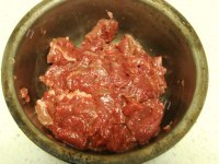 家常菜土豆烧牛肉做法图解2)