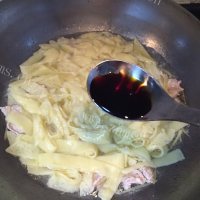 营养丰富的烫蛋皮做法图解14)