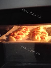 自制香肠面包做法图解15)