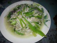 家常菜芹菜金针菇