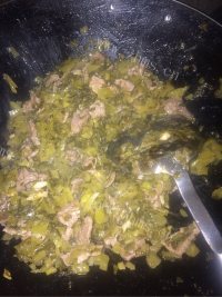 美味的酸菜牛肉做法图解6)