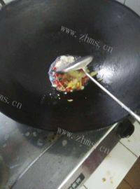 补肾黄瓜炒猪腰做法图解6)