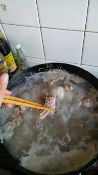 诱人的酱香排骨做法图解4)