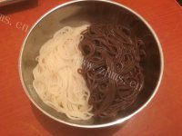 喷香的朝鲜冷面做法图解9)