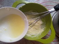 口感饱满的黄桃乳酪派做法图解6)