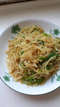 家常土豆丝