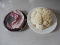 营养丰富的花菜炒肉片做法图解1)