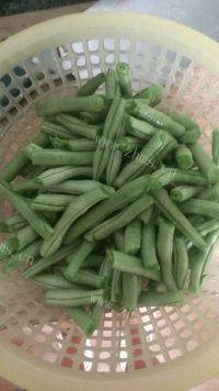 在家做干煸豆角做法图解1)