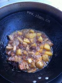 家常菜土豆红烧肉