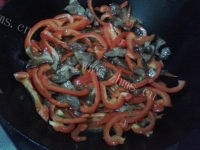 家常菜甜椒炒肉