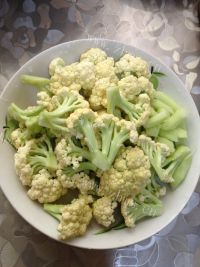 家常菜蚝油花菜做法图解1)
