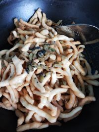 芳香四溢的沙琪玛做法图解10)