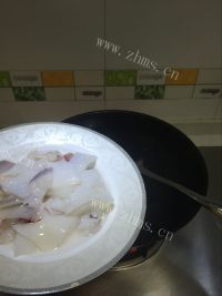 美味的双椒鱿鱼做法图解3)