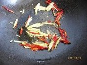 家常菜香辣黄瓜做法图解4)