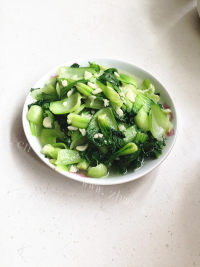 脆嫩可口的蒜香青菜做法图解10)
