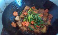 家常菜酱烧豆腐做法图解8)
