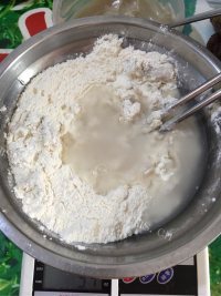 自制枣泥菊花酥做法图解2)