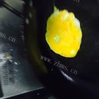 五味俱全的丝瓜炒鸡蛋做法图解7)
