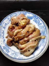 美味的腐乳豆豉蒸鸡做法图解12)