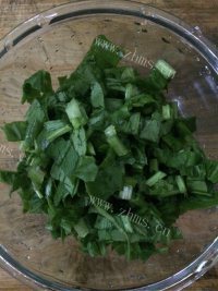 早餐菠菜香菇瘦肉粥做法图解6)