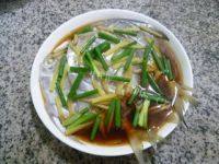 绿色食物清蒸鲳鱼
