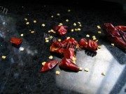 美味的避风塘椒盐虾做法图解2)