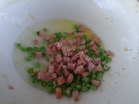 美味的老干妈炒饭做法图解3)