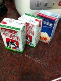 自制奶香布丁做法图解2)