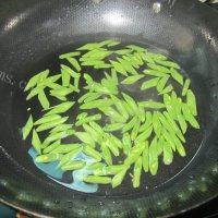 家常菜蒜香四季豆做法图解3)
