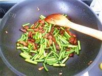 让人怀念的蒜苔炒肉丝