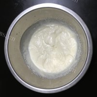 色香味俱全的双色慕斯流心蛋糕做法图解12)