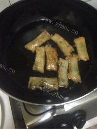 唇齿留香的春卷做法图解4)