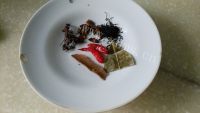 美味的卤鹌鹑蛋做法图解2)
